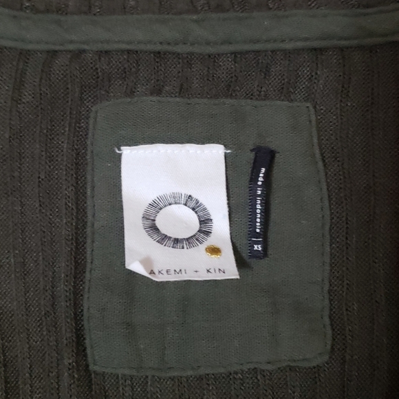 Akemi + Kin Long cardigan - Picture 2 of 2